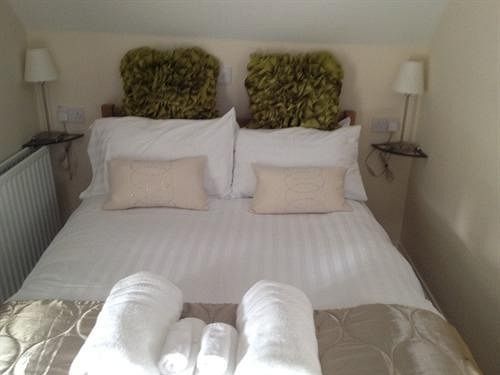 Cherrywood Looe